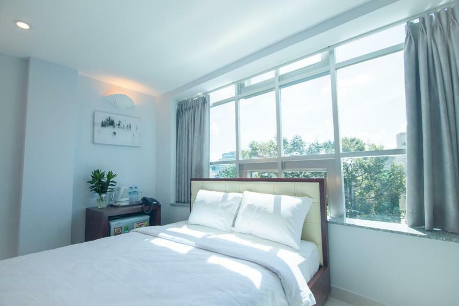 Hotel Nu *