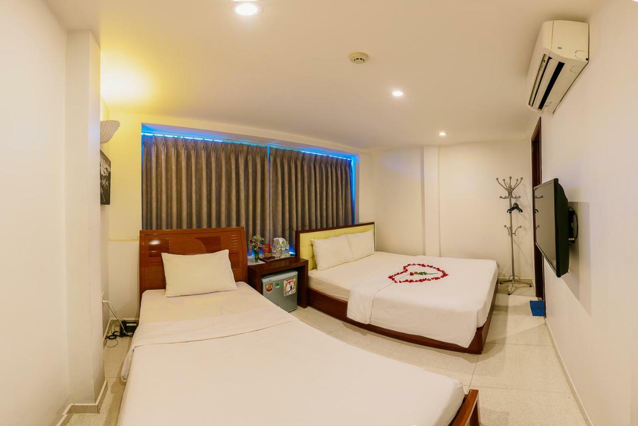 Nu Ho Chi Minh City