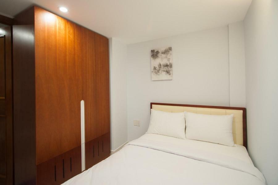 Hotel Nu *